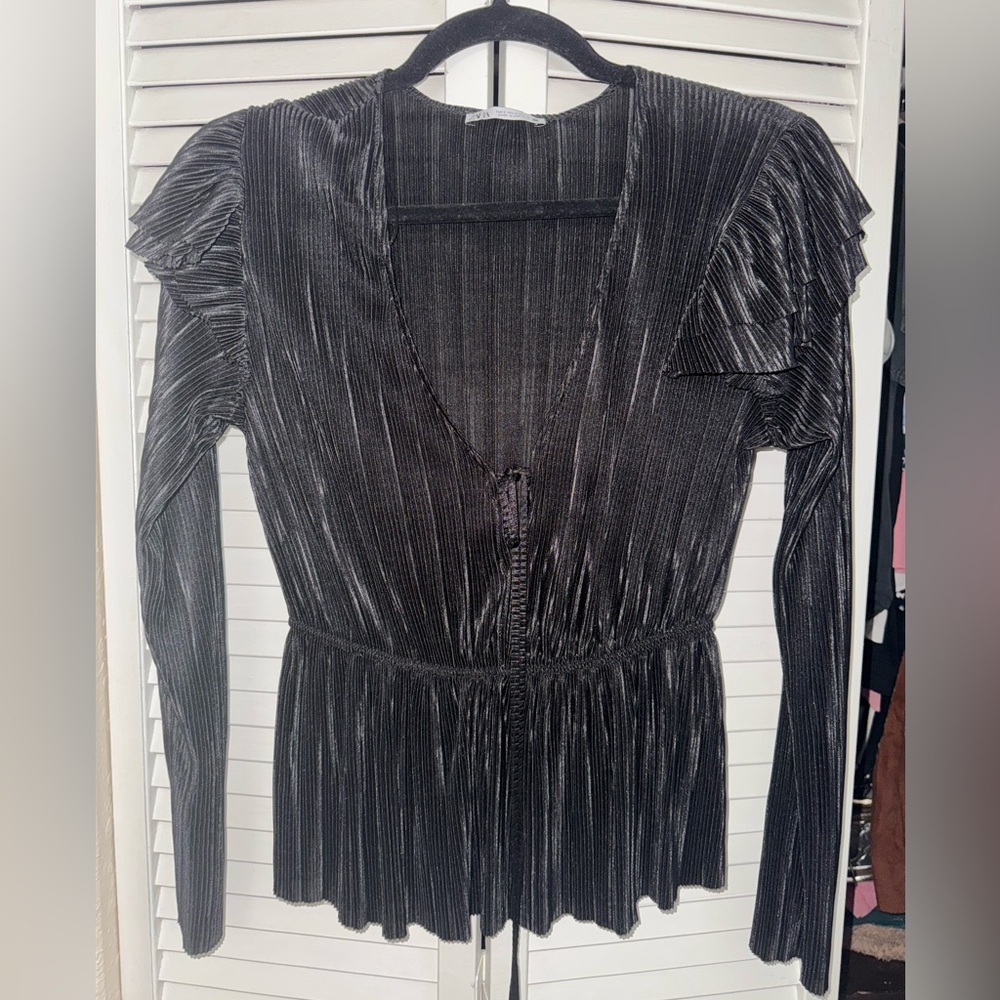 Zara plisse blouse